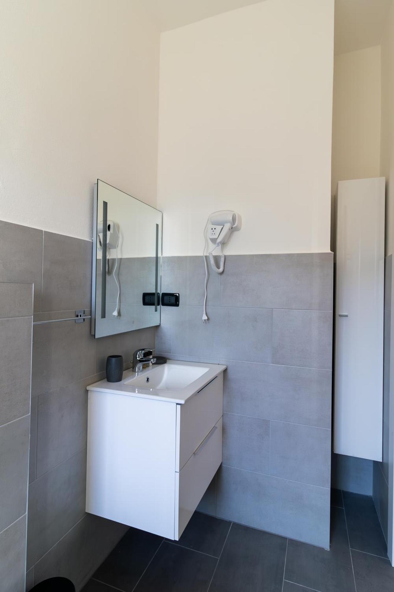 Apartment Abbiategrasso - Bocconi - 2 Da Letto *